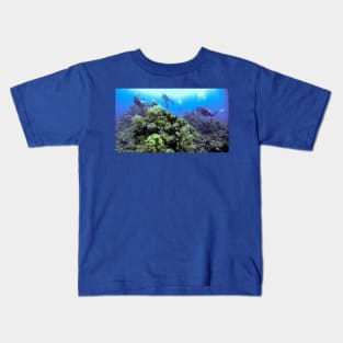 THE DIVE GUIDE Kids T-Shirt